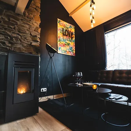 Cosy Wood Holiday home *